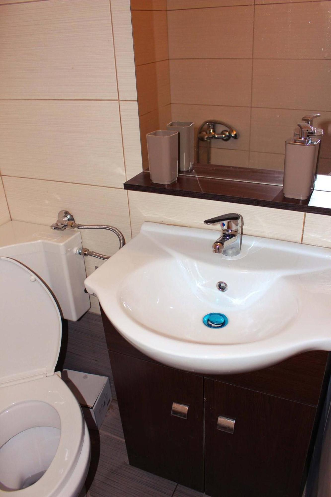 Amazing Next To Center 10 Minutes Walk No1 Apartment *
